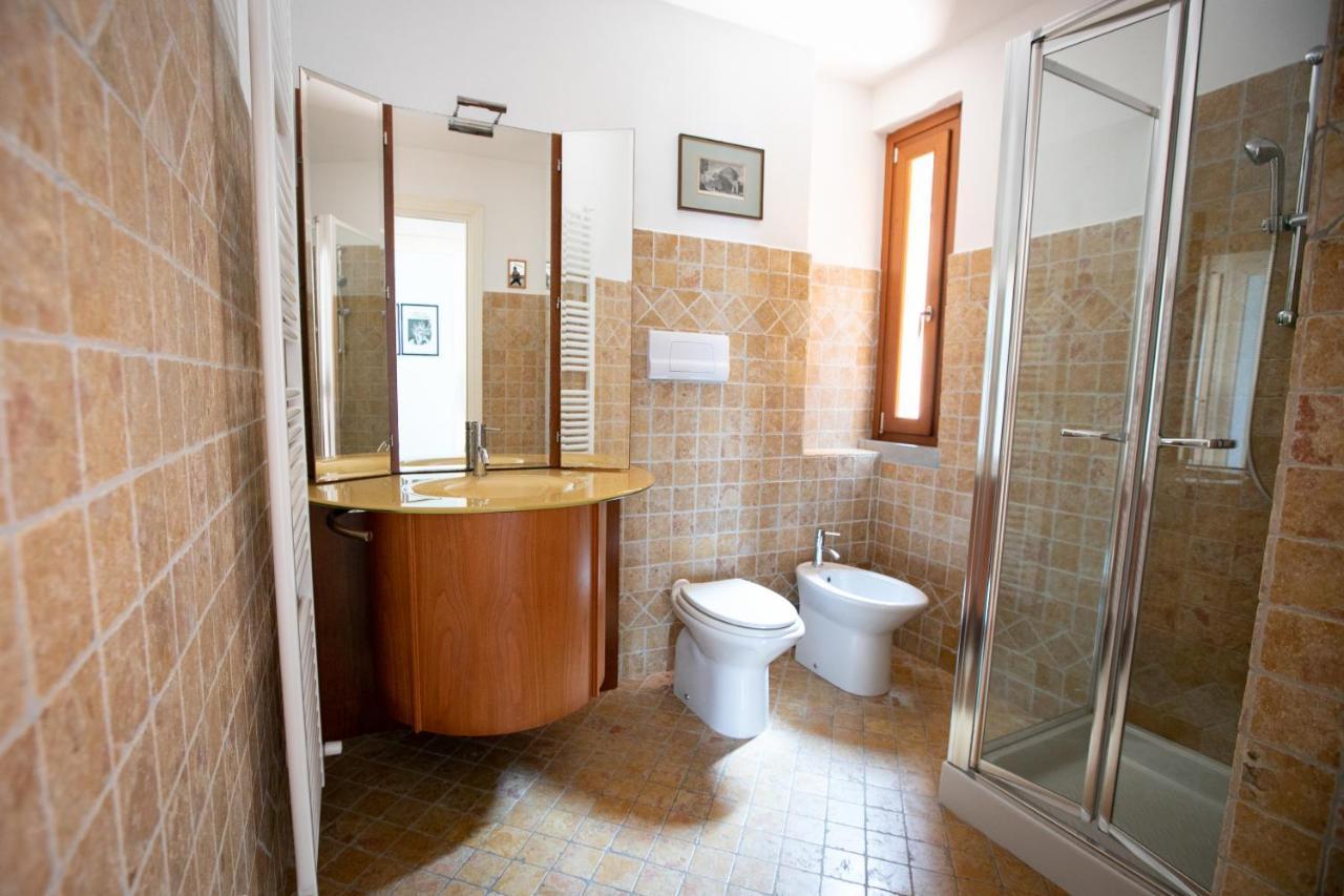Iseolakerental - La Stallina - Monte Isola Εξωτερικό φωτογραφία